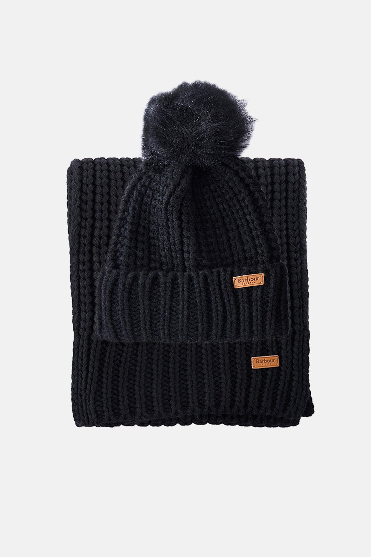 Saltburn Beanie & Schal Geschenkset