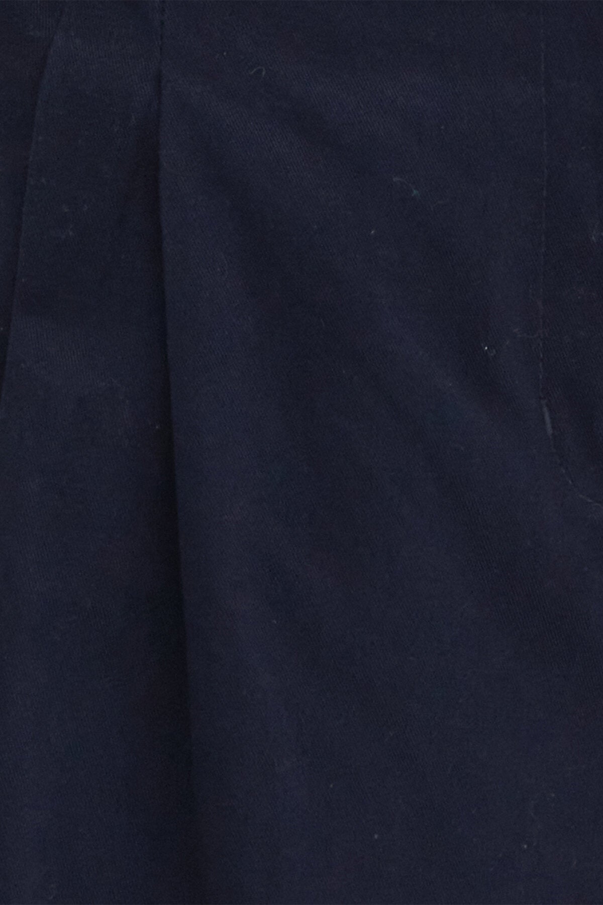 Amberfarbene Zigarettenhose