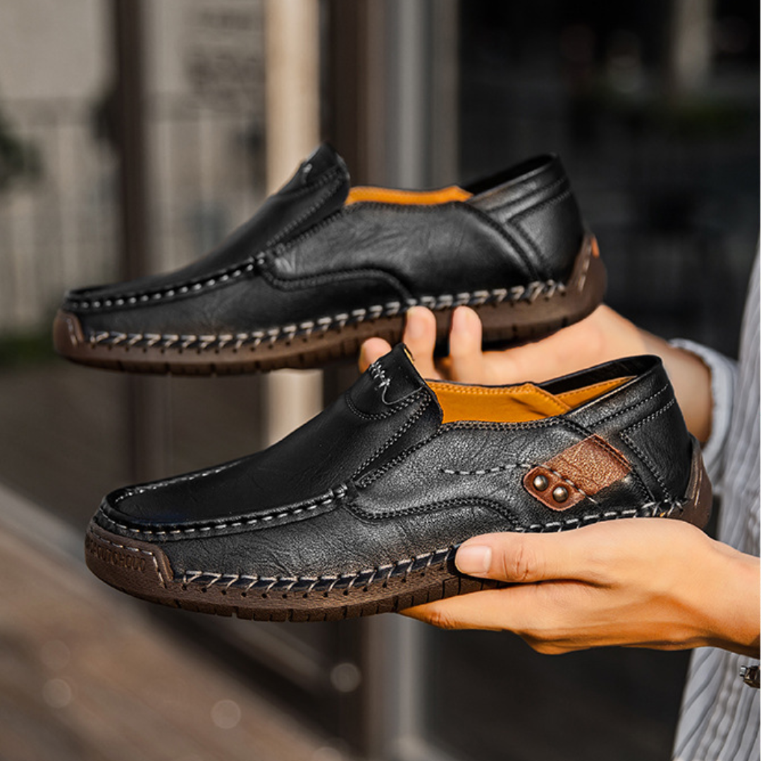 Men's Outdoor Casual Low-Top Slip-On Flat Handmade Leather Shoes