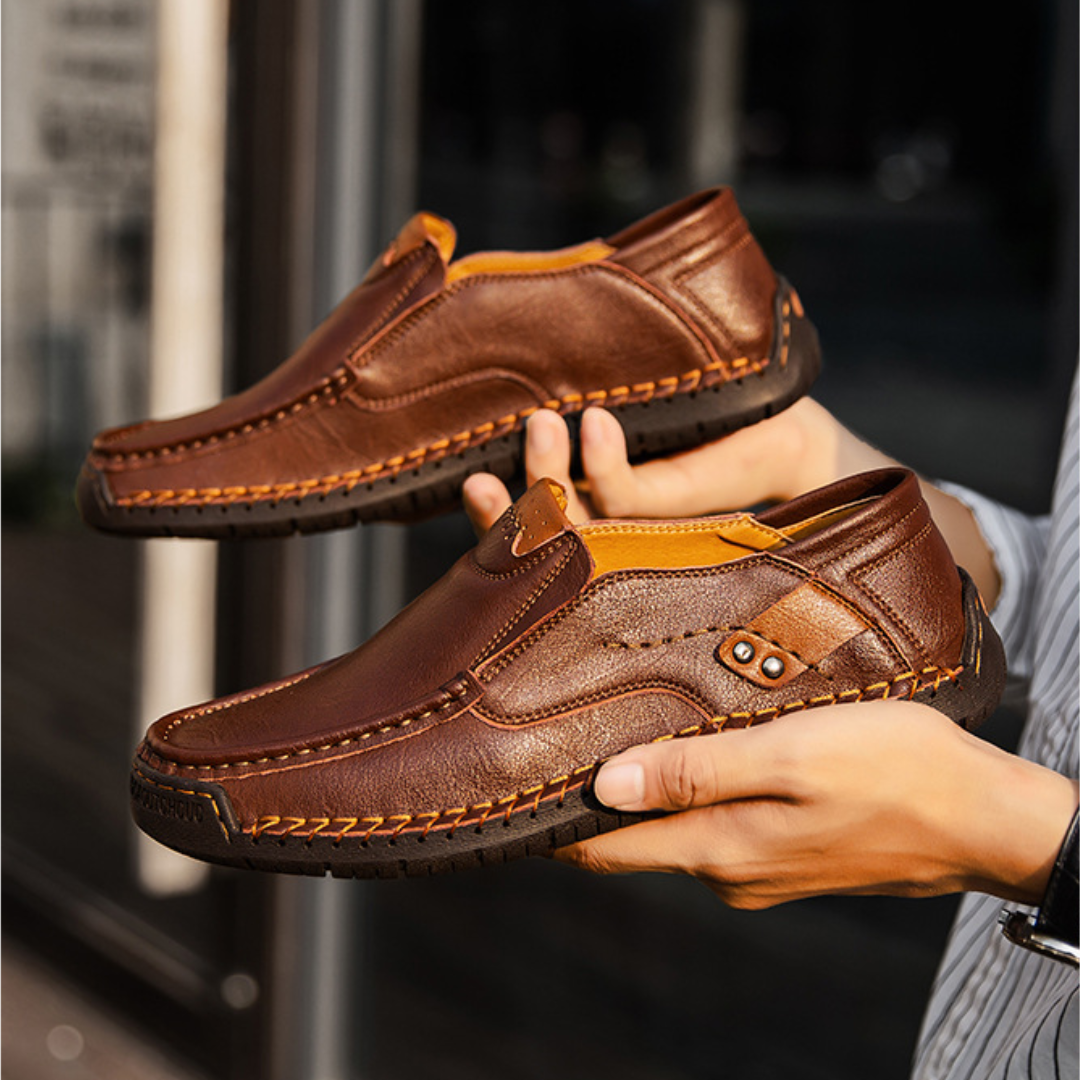 Men's Outdoor Casual Low-Top Slip-On Flat Handmade Leather Shoes
