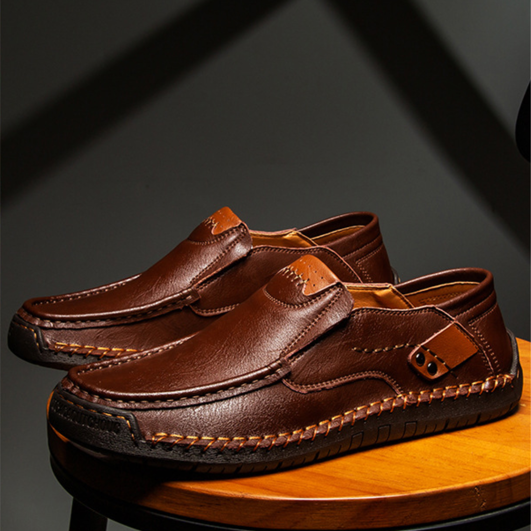 Men's Outdoor Casual Low-Top Slip-On Flat Handmade Leather Shoes