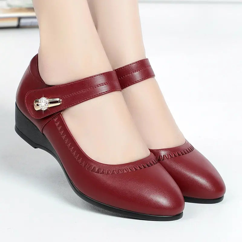 Elegante Komfortschuhe mit mittlerem Absatz