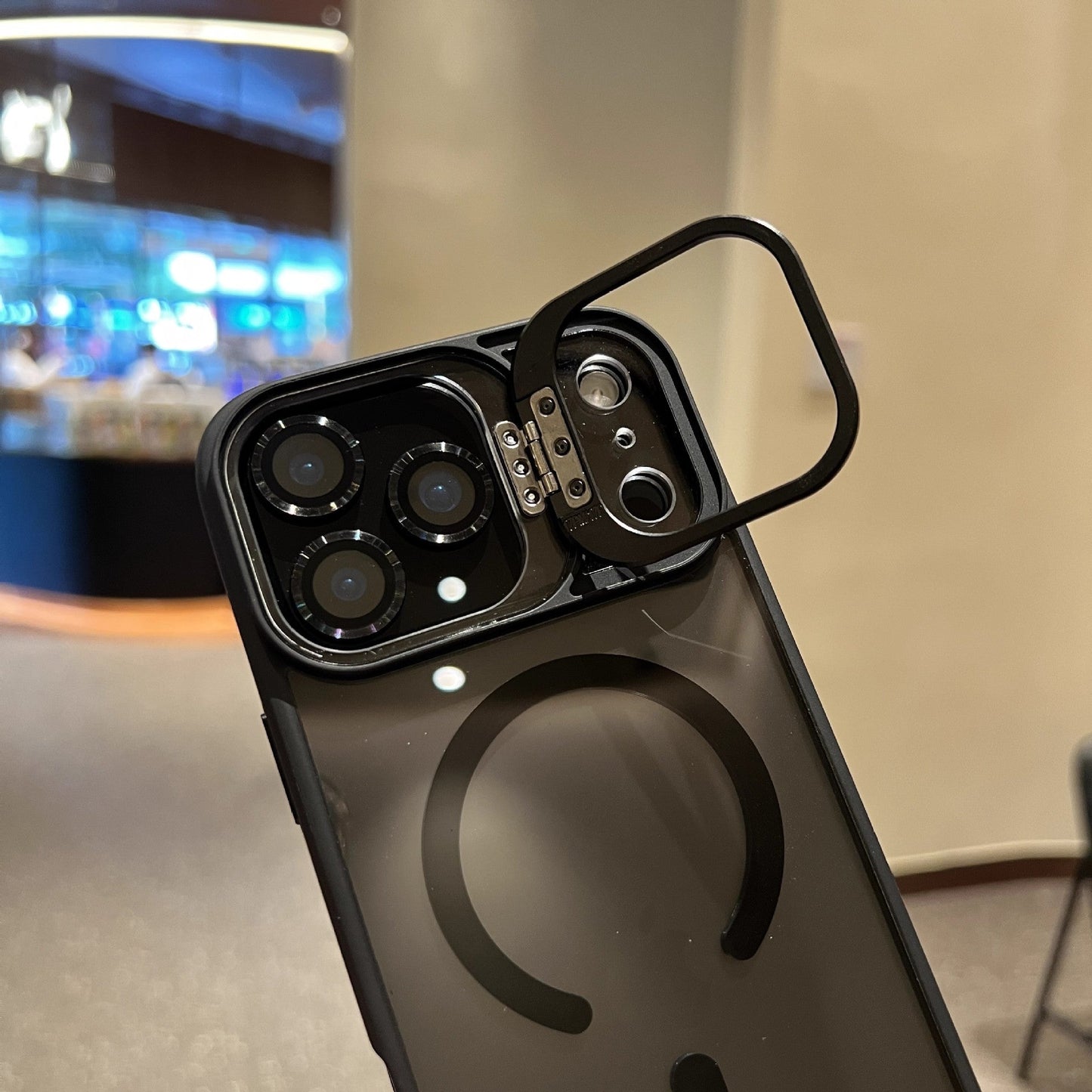 Luxuriöse magnetische MagSafe-stoßfeste Hülle für iPhone 17 Air Pro Max mit Objektivhalterung