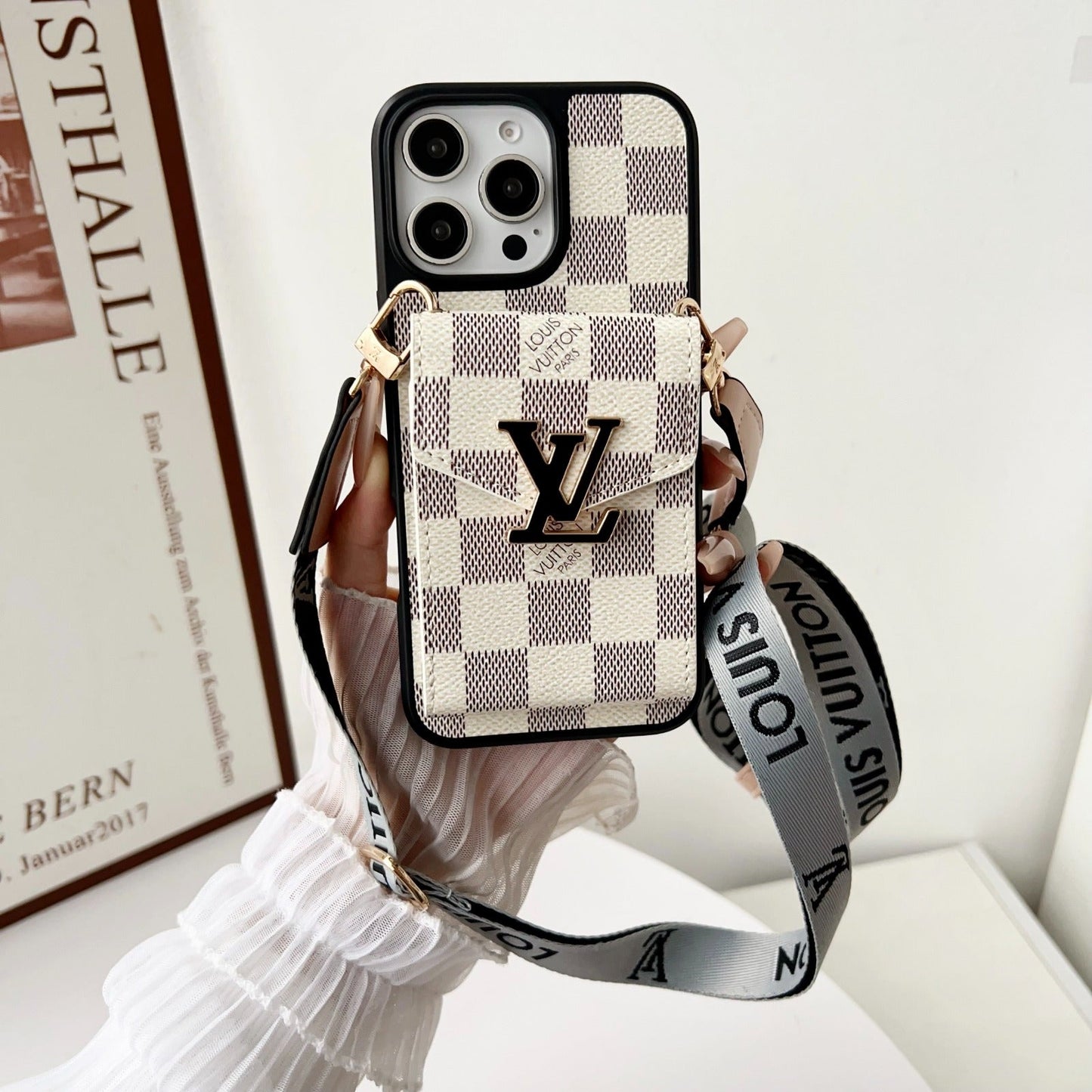 LV Signature Strap Series iPhone-Hüllen