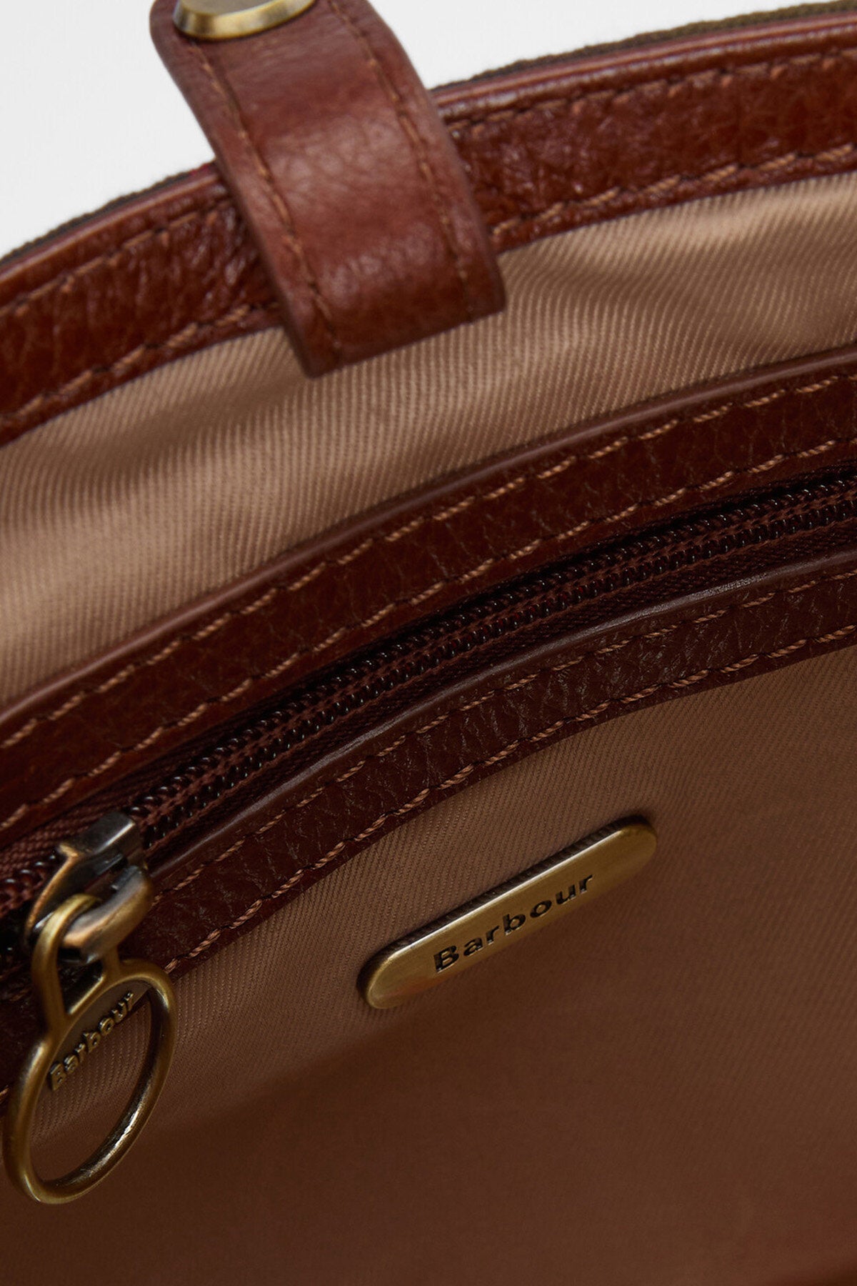 Cedar Tartan Beuteltasche