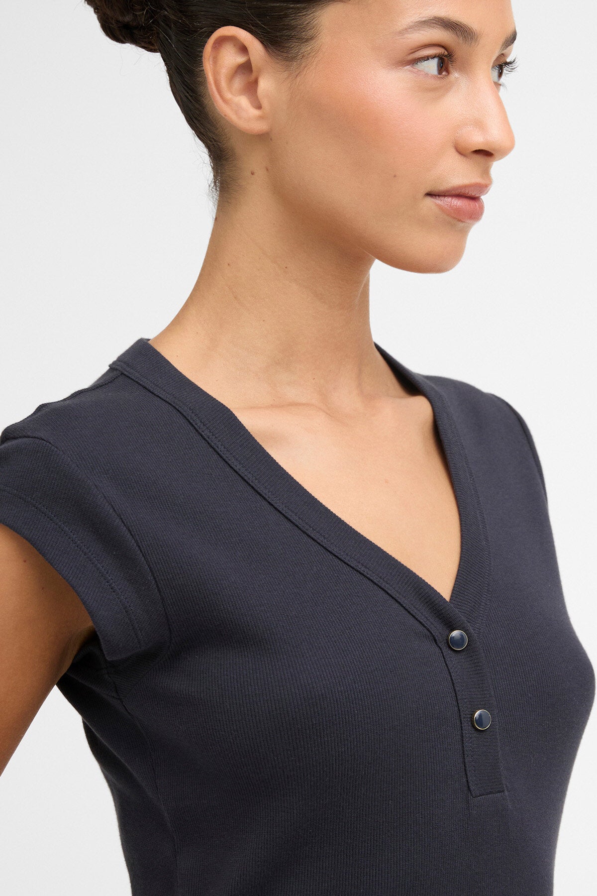 Verona Ribbed T-Shirt