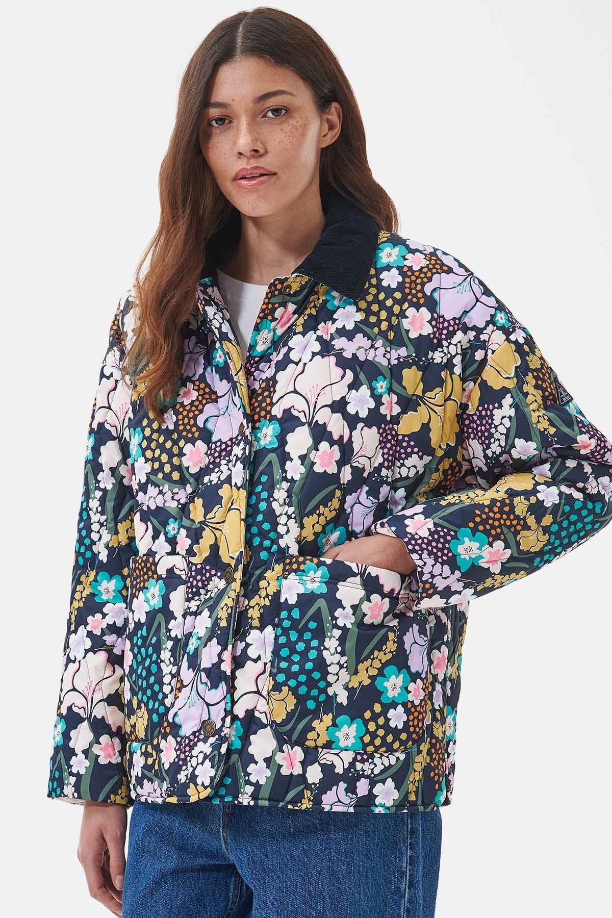 Quilt mit bedrucktem Rittersporn