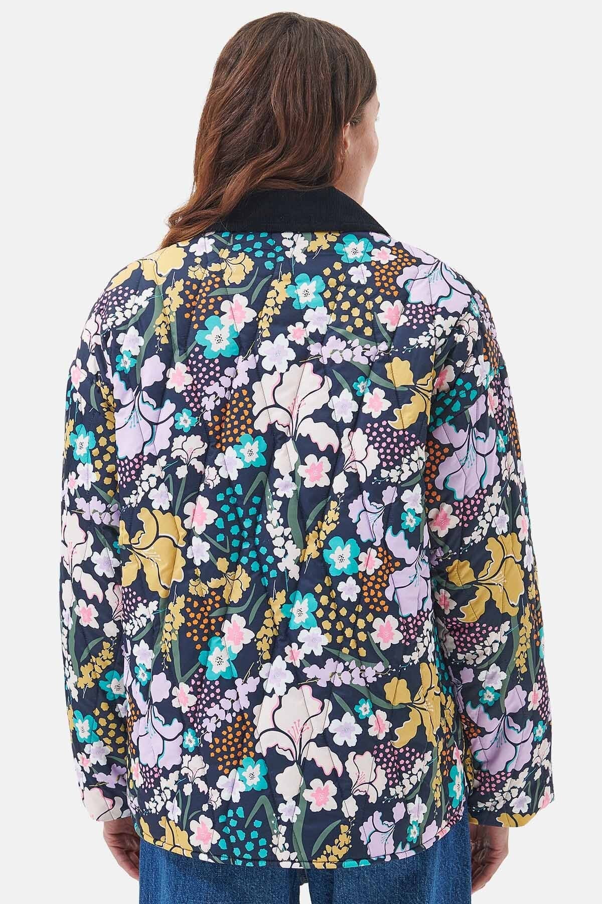 Quilt mit bedrucktem Rittersporn