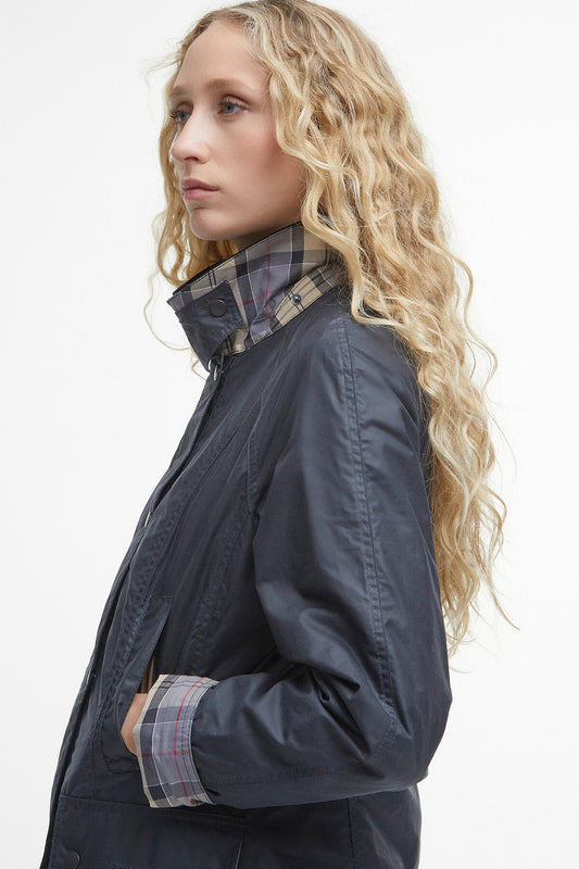 Lightweight Beadnell Wax Jacket