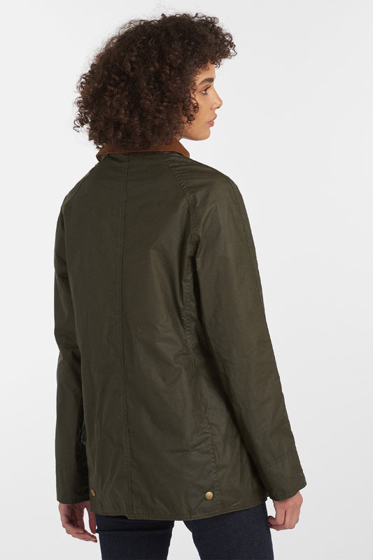 Lightweight Beadnell Wax Jacket