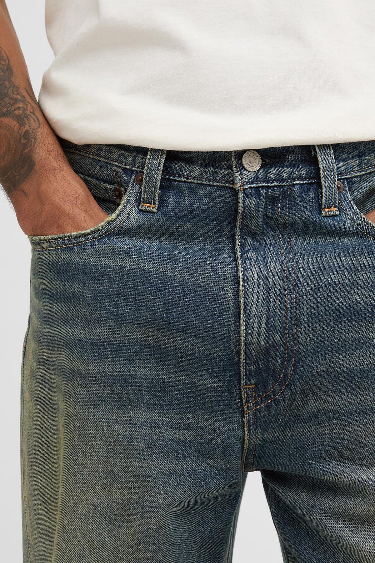 568 Loose Jean