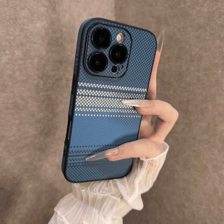 Vollverkleidete Kohlefaser-Handyhülle passend für die iPhone-Serie