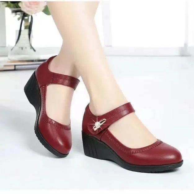 Elegante Komfortschuhe mit mittlerem Absatz