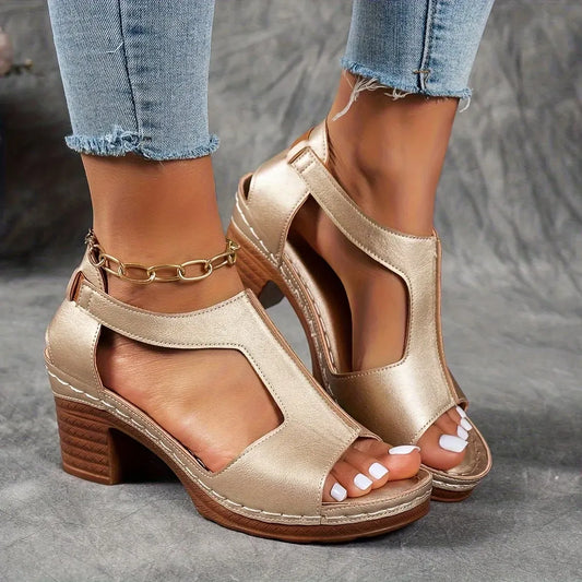 Damen-Sandaletten mit klobigem Absatz und Cut-outs